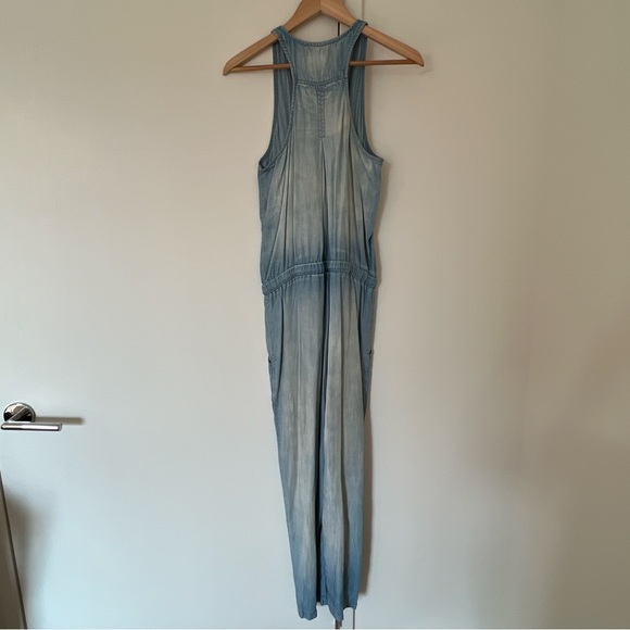 Cloth & Stone denim chambray jumpsuit - Picture 3 of 9